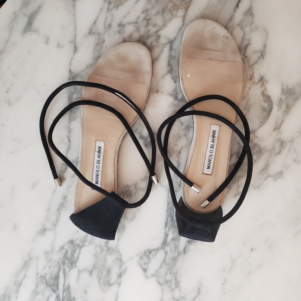 Manolo Blahnik Estro Flat Sandal, Size 39